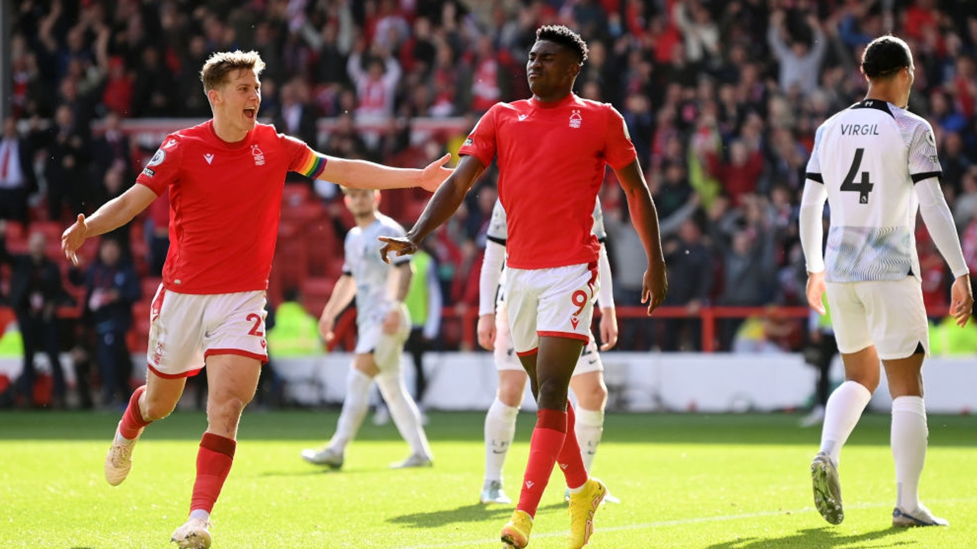 尽管收入表 尽管收入表