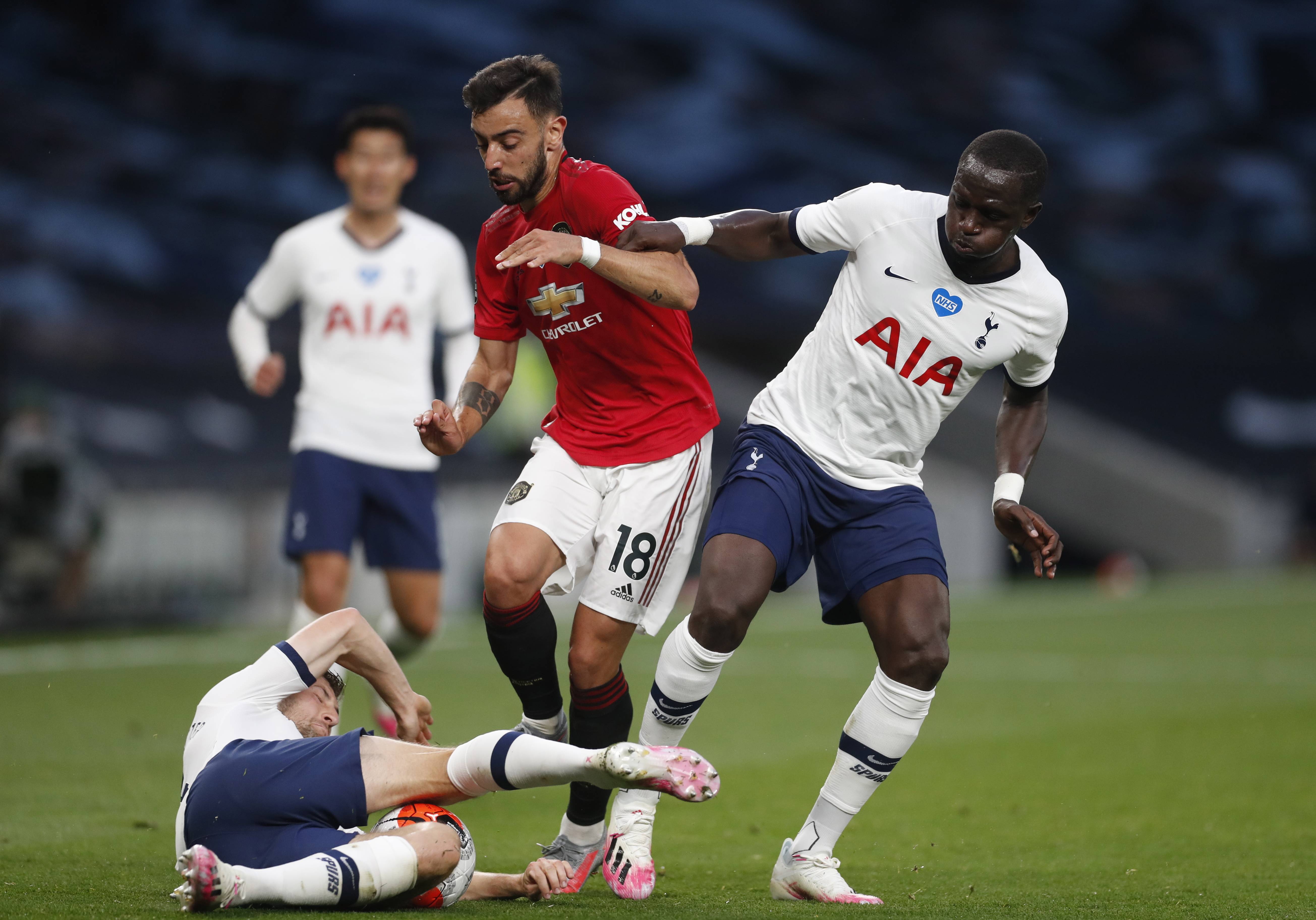 蘭首都足球 蘭首都足球